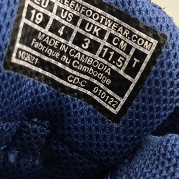 Keen Tie Dye Closed Toe Sneaker Sandals 4 - Picture 8 of 9